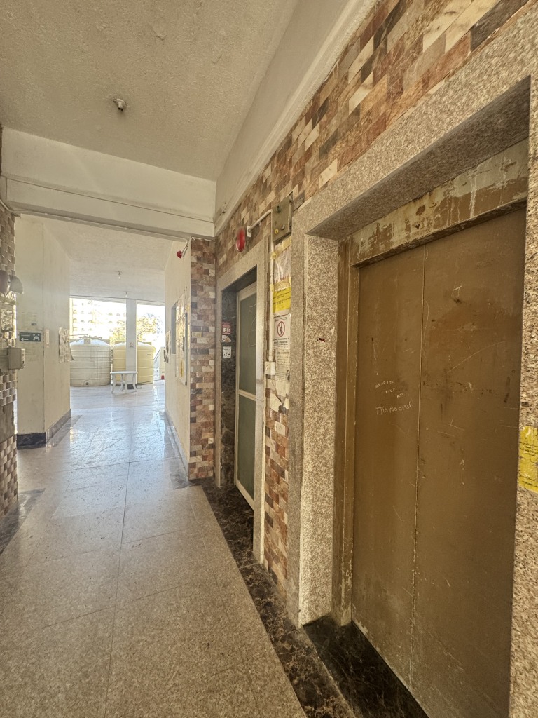 عمارة  للبيع في المنقف