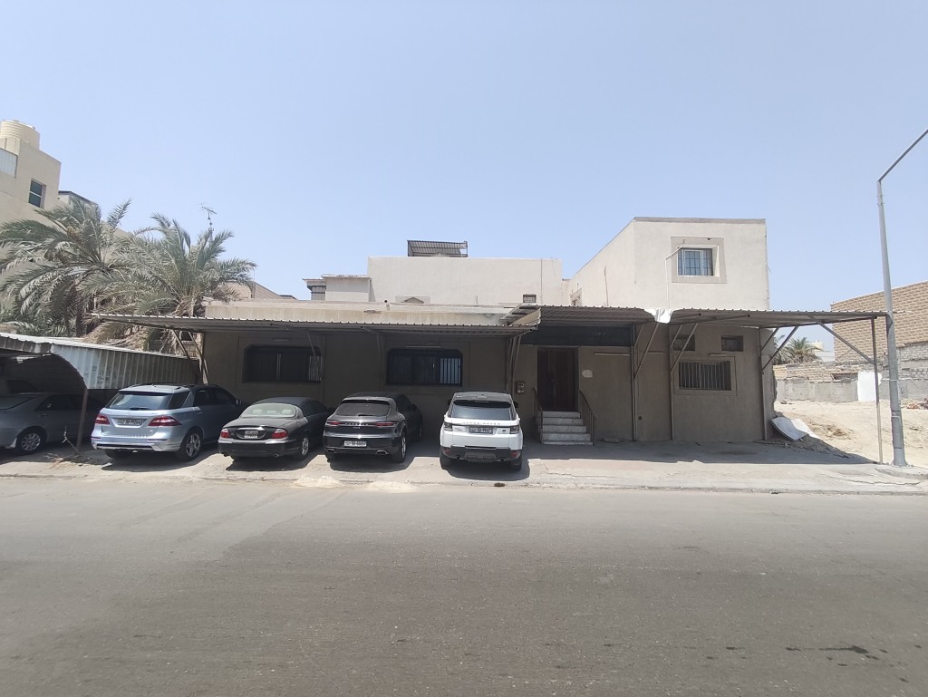 بيت  للبيع في الصباحية