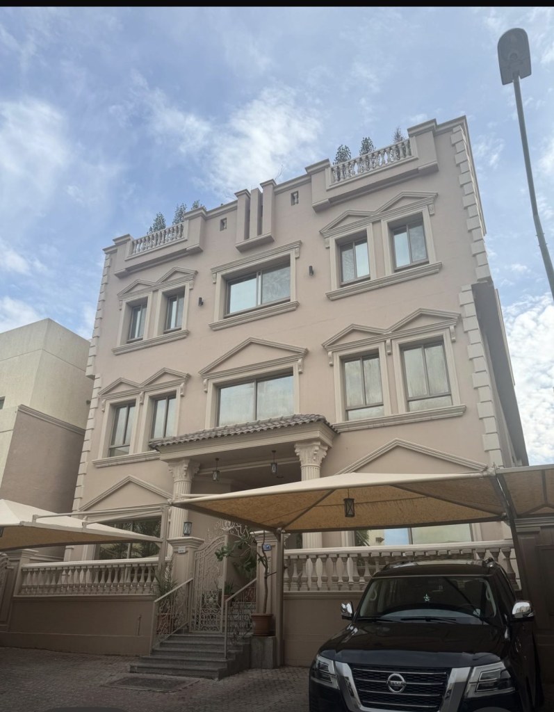 شقة  للإيجار في الزهراء