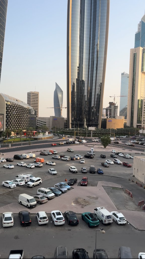 عمارة  للبيع في شرق