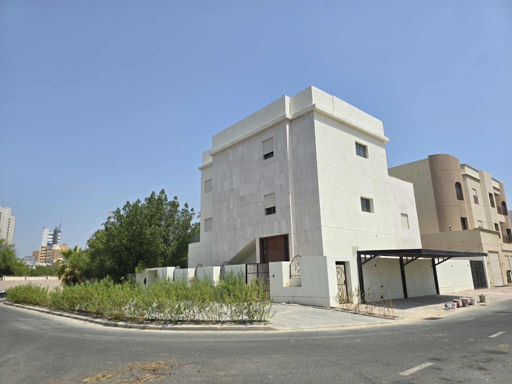 بيت  للإيجار في الشعب - السكني