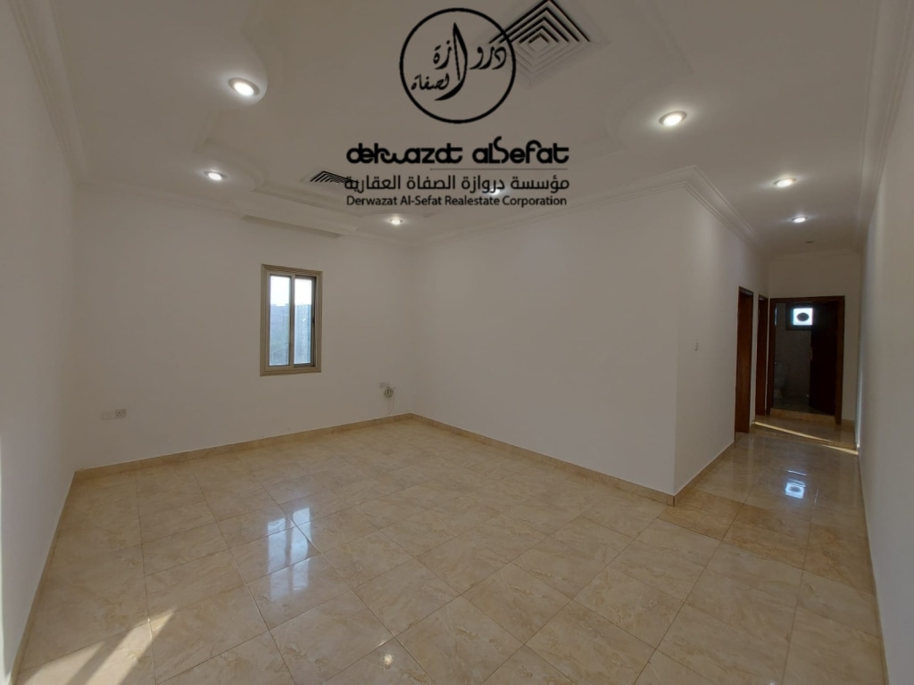 شقة  للإيجار في بيان