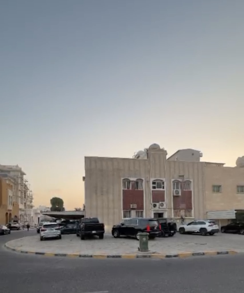 بيت  للبيع في القادسية