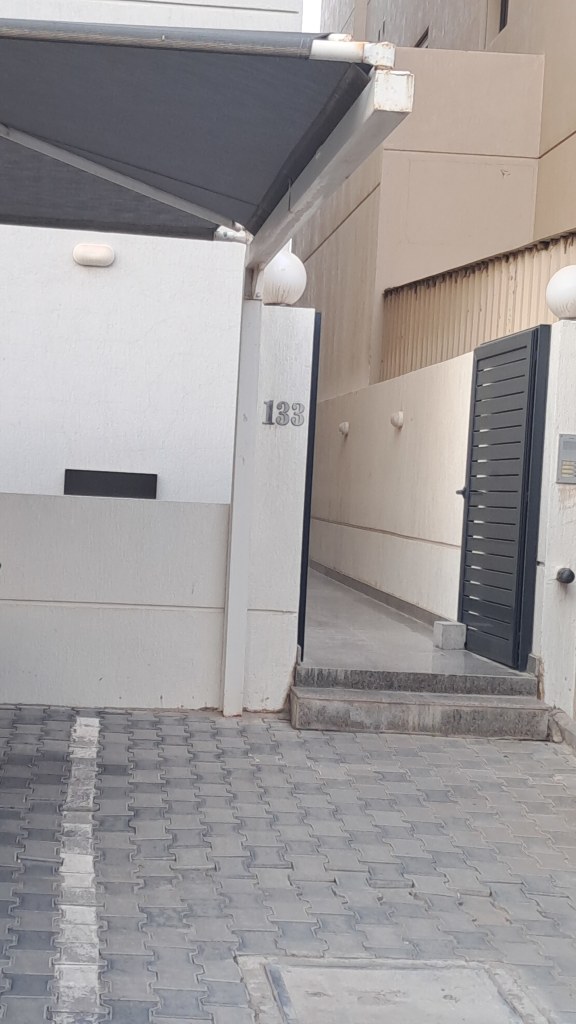 شقة  للإيجار في المسايل