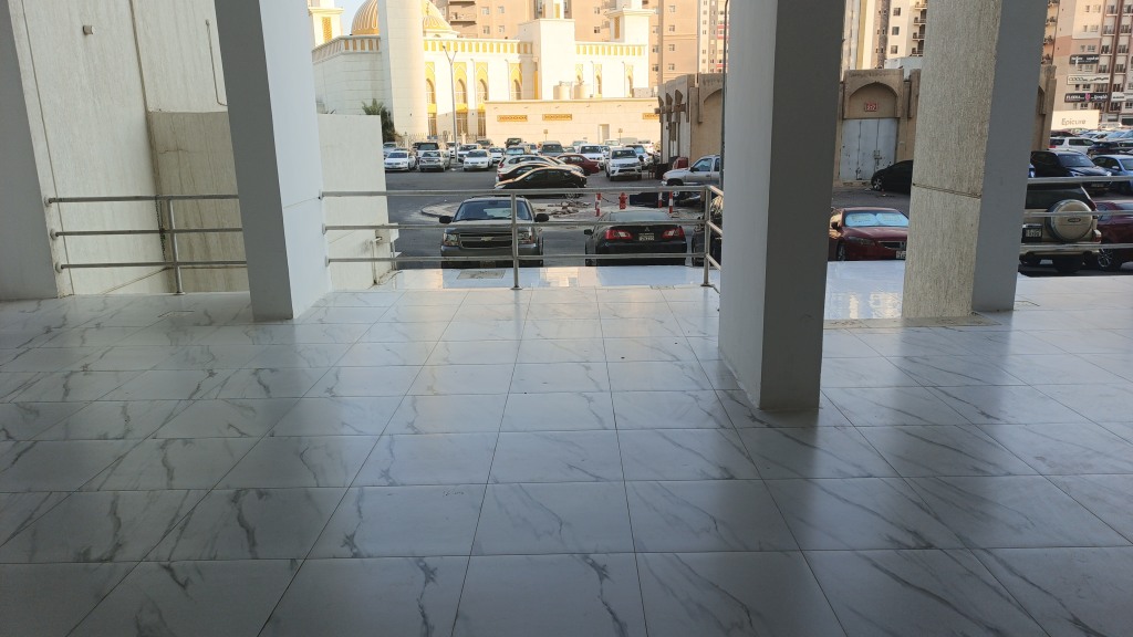 شقة  للإيجار في صباح السالم