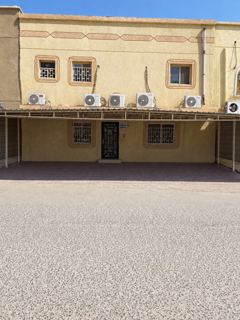 بيت  للإيجار في الأحمدي