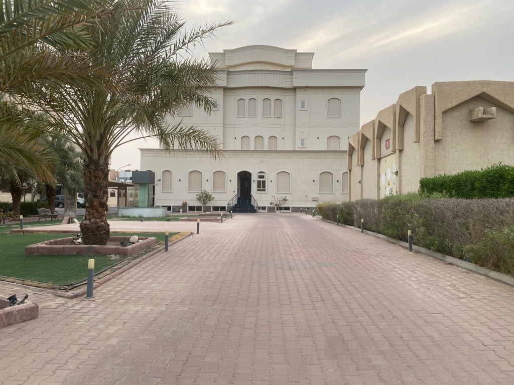 بيت  للبيع في جابر الاحمد