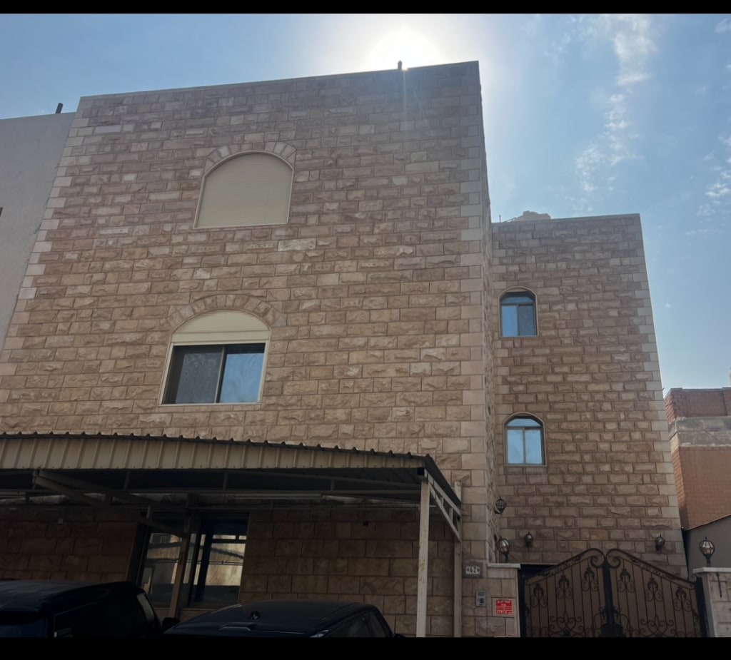 بيت  للبيع في صباح السالم