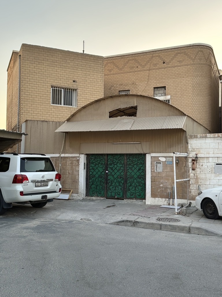 بيت  للبيع في جابر العلي