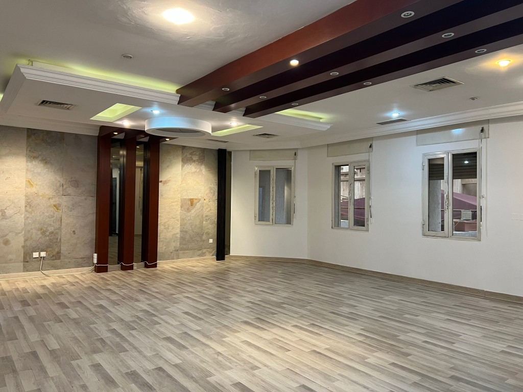 بيت للايجار في الزهراء