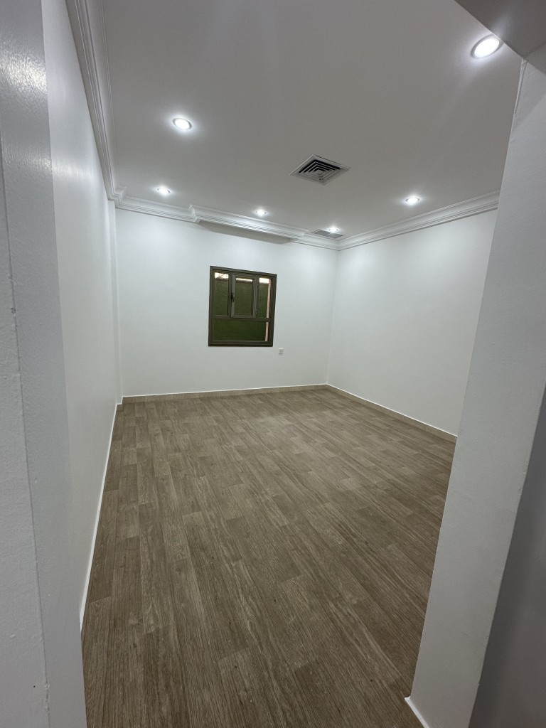 شقة للايجار في الفحيحيل