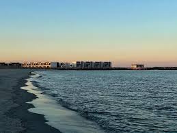 بيت للبيع في ابو الحصانية